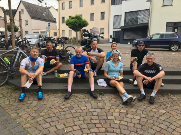 Café-Stopp in Treis-Karden an der Mosel